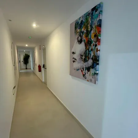 Lhome Apartment *