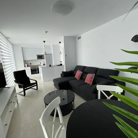 Apartament Lhome *