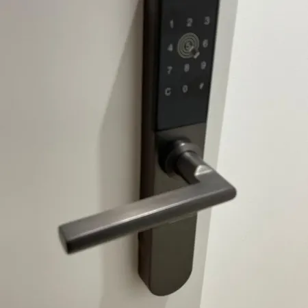 Lhome Apartament