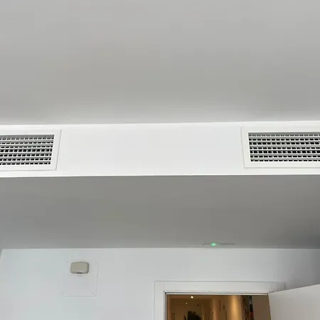 Apartament Lhome *